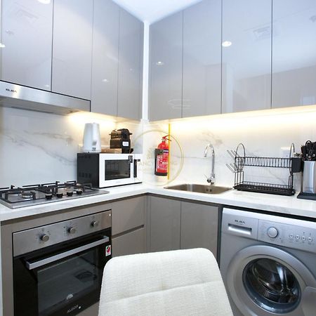 Standard 2Bhk Located In Azizi Riviera 46 دبي المظهر الخارجي الصورة
