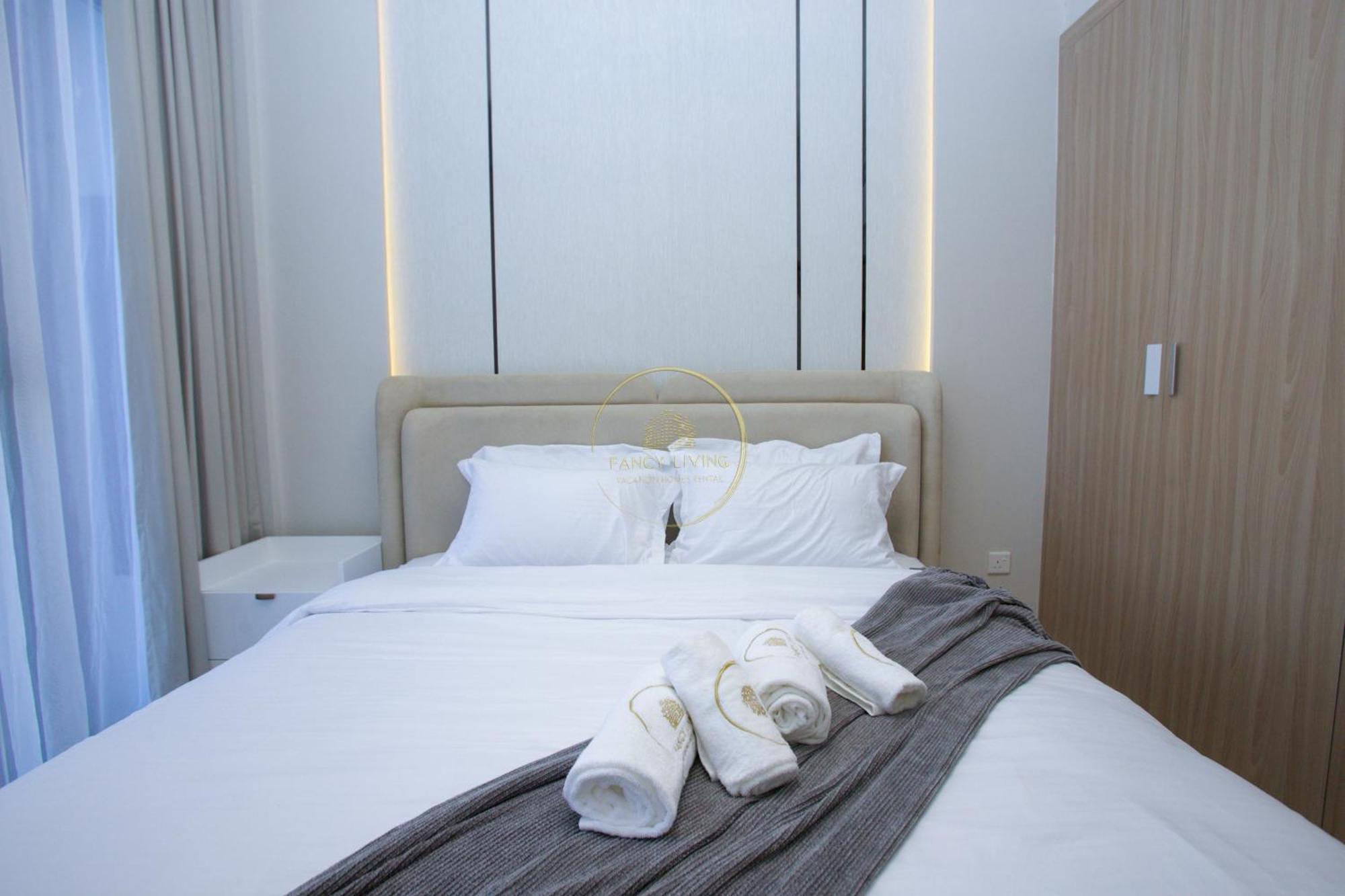 Standard 2Bhk Located In Azizi Riviera 46 دبي المظهر الخارجي الصورة