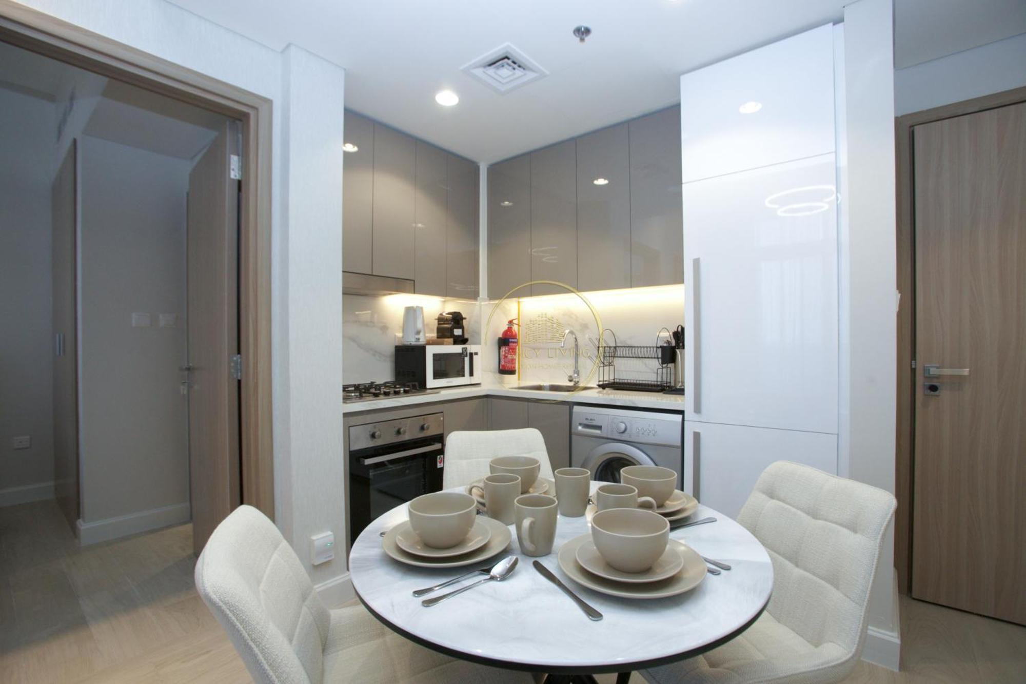 Standard 2Bhk Located In Azizi Riviera 46 دبي المظهر الخارجي الصورة